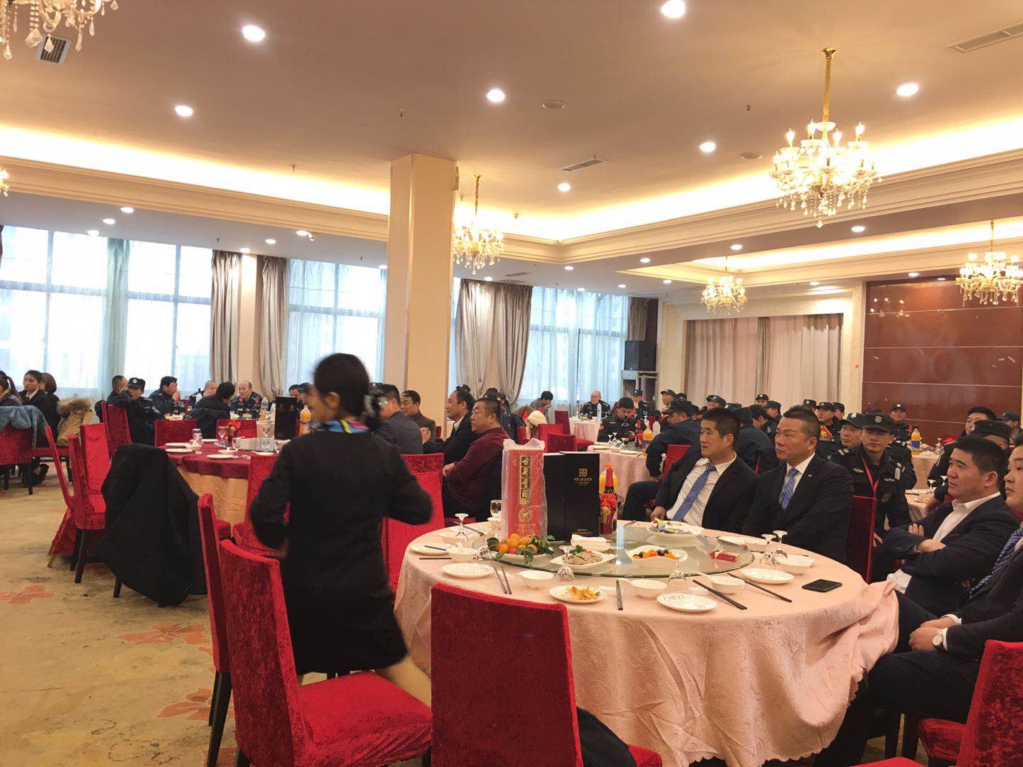 优派克公司“九年同兴 共期盛业”年会召开